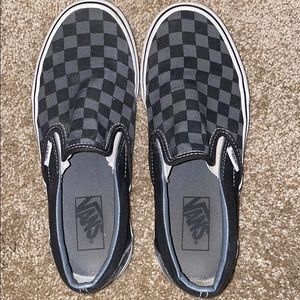 black and grey checkered vans